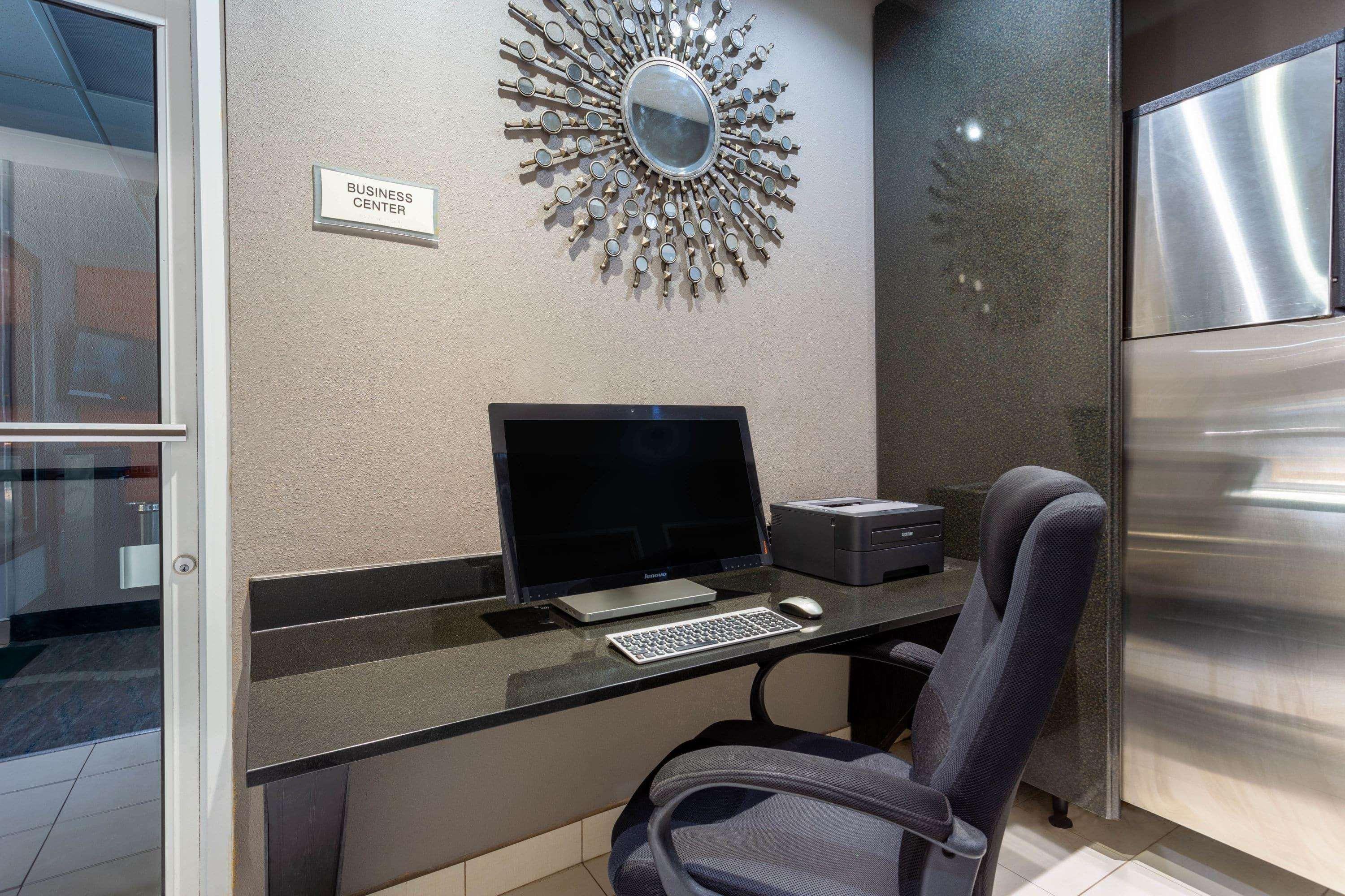 Hotel La Quinta By Wyndham Columbus West - Hilliard Esterno foto