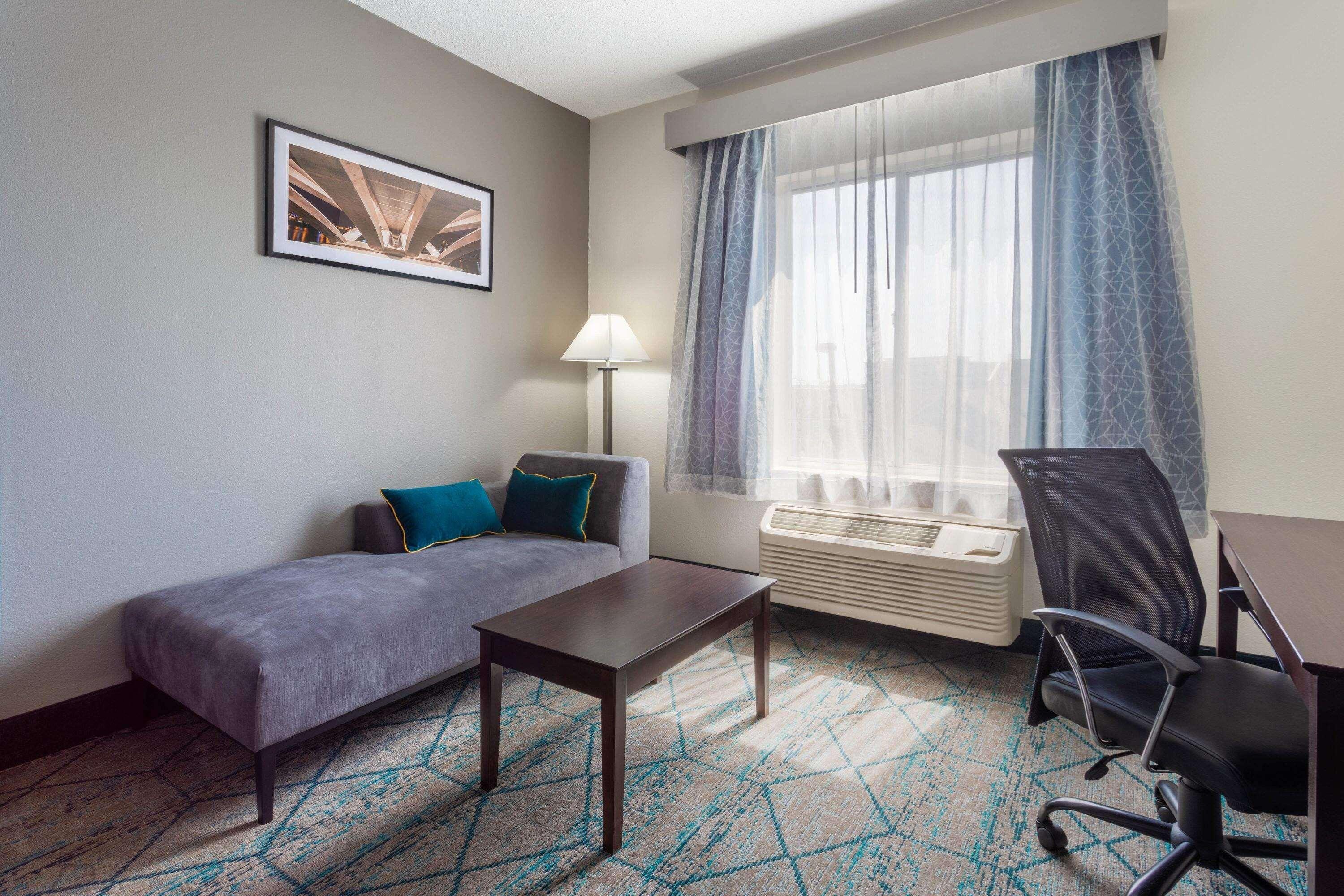 Hotel La Quinta By Wyndham Columbus West - Hilliard Esterno foto